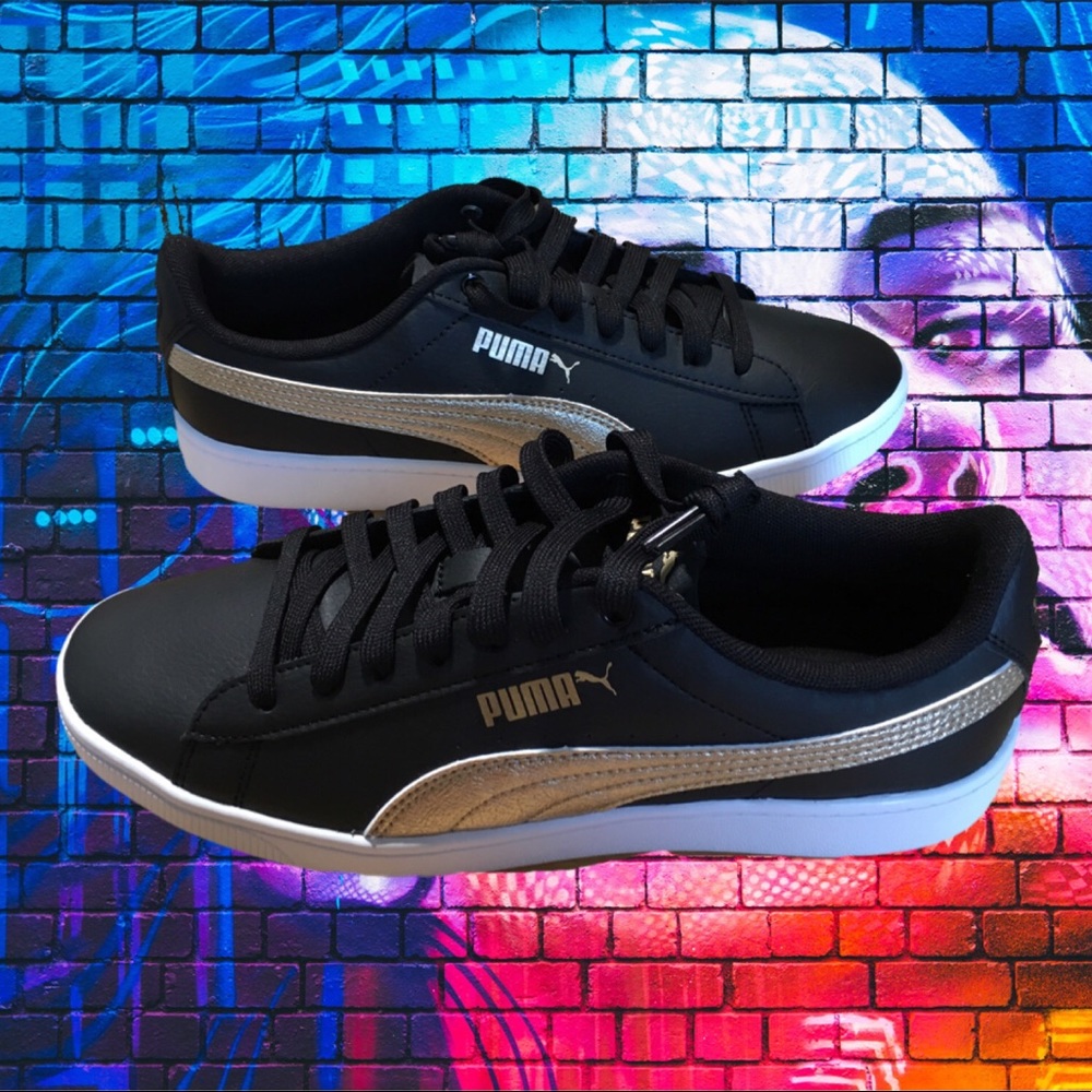 PUMA Vikky v2 Metallic Women's Sneakers Size  8.5